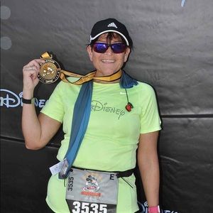 Meet your Posher, Leticia